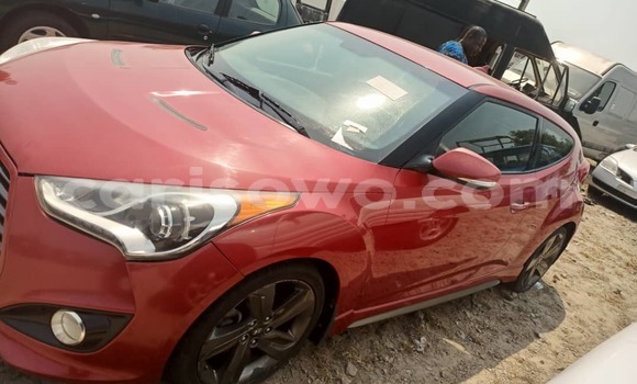 Sayi Na hannu Hyundai Veloster Red Mota in Cotonou a Benin Sayi Na hannu Hyundai Veloster Red Mota in Cotonou a Benin