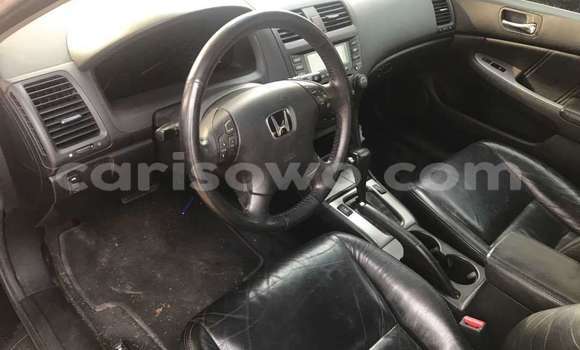Ra Àlòkù Honda Accord Black Ọkọ̀ in Cotonou ni Benin Ra Àlòkù Honda Accord Black Ọkọ̀ in Cotonou ni Benin