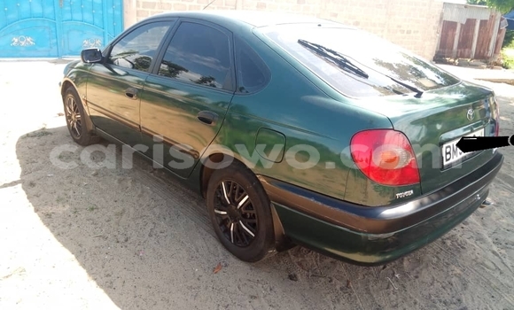 Sayi Na hannu Toyota Avensis Green Mota in Cotonou a Benin Sayi Na hannu Toyota Avensis Green Mota in Cotonou a Benin