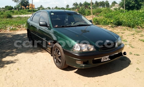 Sayi Na hannu Toyota Avensis Green Mota in Cotonou a Benin Sayi Na hannu Toyota Avensis Green Mota in Cotonou a Benin