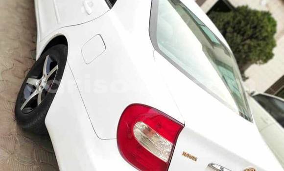 Sayi Na hannu Toyota Camry White Mota in Abomey Calavi a Benin Sayi Na hannu Toyota Camry White Mota in Abomey Calavi a Benin