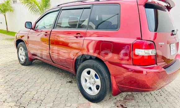 Sayi Na hannu Toyota Highlander Red Mota in Cotonou a Benin Sayi Na hannu Toyota Highlander Red Mota in Cotonou a Benin