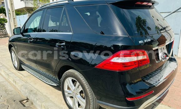 Sayi Na hannu Mercedes-Benz ML–Class Sauran Mota in Abomey Calavi a Benin Sayi Na hannu Mercedes-Benz ML–Class Sauran Mota in Abomey Calavi a Benin