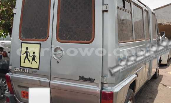 Acheter Occasion Voiture Renault Modus Gris à Cotonou, Benin Acheter Occasion Voiture Renault Modus Gris à Cotonou, Benin