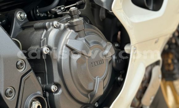 Acheter Neuf Moto Yamaha XSR Rouge à Cotonou, Benin Acheter Neuf Moto Yamaha XSR Rouge à Cotonou, Benin