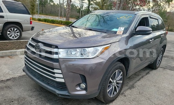 Sayi Imported Toyota Highlander Sauran Mota in Cotonou a Benin Sayi Imported Toyota Highlander Sauran Mota in Cotonou a Benin
