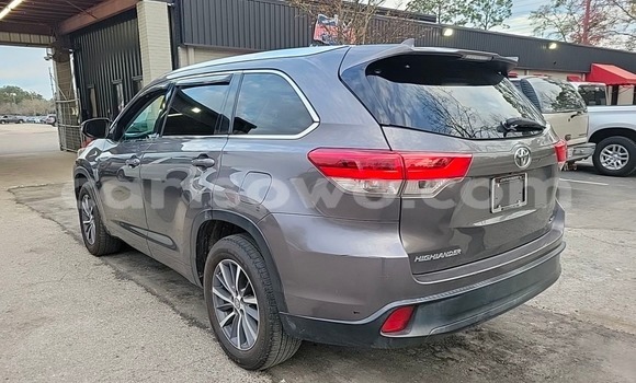 Sayi Imported Toyota Highlander Sauran Mota in Cotonou a Benin Sayi Imported Toyota Highlander Sauran Mota in Cotonou a Benin