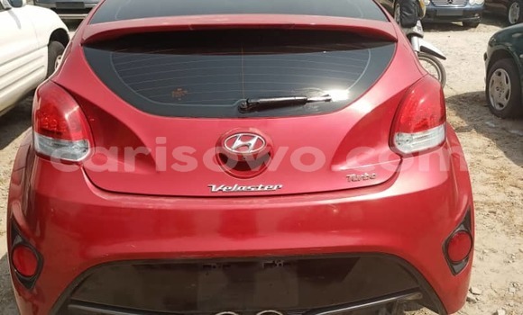 Sayi Na hannu Hyundai Veloster Red Mota in Cotonou a Benin Sayi Na hannu Hyundai Veloster Red Mota in Cotonou a Benin