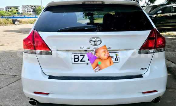 Acheter Occasion Voiture Toyota Venza Blanc à Cotonou, Benin Acheter Occasion Voiture Toyota Venza Blanc à Cotonou, Benin