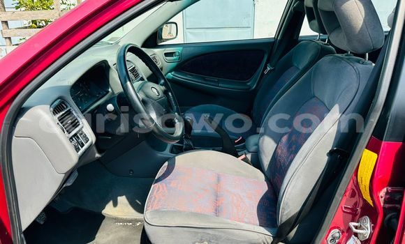 Acheter Occasion Voiture Nissan Avenir Rouge à Abomey Calavi, Benin Acheter Occasion Voiture Nissan Avenir Rouge à Abomey Calavi, Benin