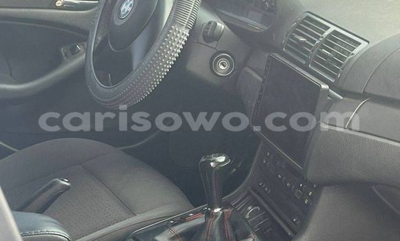 Sayi Na hannu BMW 1er Sauran Mota in Cotonou a Benin Sayi Na hannu BMW 1er Sauran Mota in Cotonou a Benin