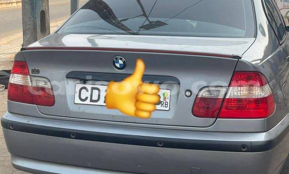 Sayi Na hannu BMW 1er Sauran Mota in Cotonou a Benin Sayi Na hannu BMW 1er Sauran Mota in Cotonou a Benin
