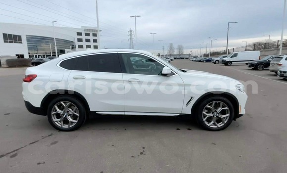 Sayi Imported BMW X4 White Mota in Cotonou a Benin Sayi Imported BMW X4 White Mota in Cotonou a Benin