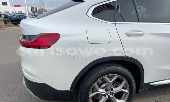 Sayi Imported BMW X4 White Mota in Cotonou a Benin Sayi Imported BMW X4 White Mota in Cotonou a Benin