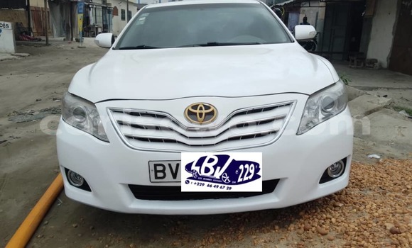 Acheter Occasion Voiture Toyota Camry Blanc à Cotonou, Benin