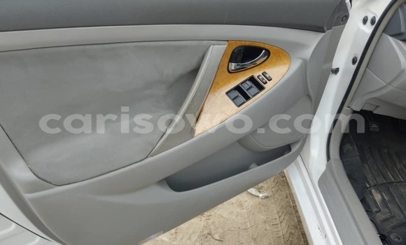 Acheter Occasion Voiture Toyota Camry Blanc à Cotonou, Benin Acheter Occasion Voiture Toyota Camry Blanc à Cotonou, Benin