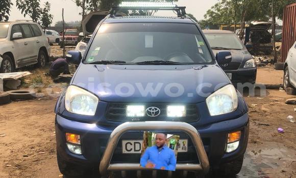 Acheter Occasion Voiture Toyota RAV4 Bleu à Cotonou, Benin Acheter Occasion Voiture Toyota RAV4 Bleu à Cotonou, Benin