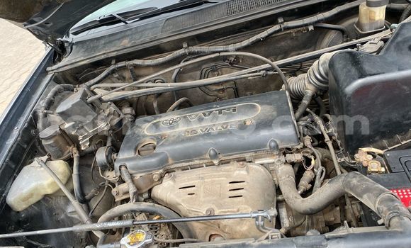 Sayi Na hannu Toyota Highlander Blue Mota in Cotonou a Benin Sayi Na hannu Toyota Highlander Blue Mota in Cotonou a Benin