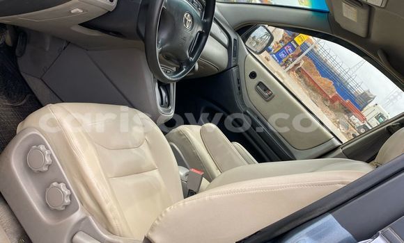Sayi Na hannu Toyota Highlander Blue Mota in Cotonou a Benin Sayi Na hannu Toyota Highlander Blue Mota in Cotonou a Benin