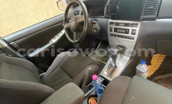 Sayi Na hannu Toyota Corolla Azurfa Mota in Cotonou a Benin Sayi Na hannu Toyota Corolla Azurfa Mota in Cotonou a Benin