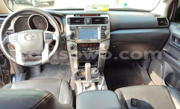 Ra Àlòkù Toyota 4Runner Black Ọkọ̀ in Cotonou ni Benin Ra Àlòkù Toyota 4Runner Black Ọkọ̀ in Cotonou ni Benin