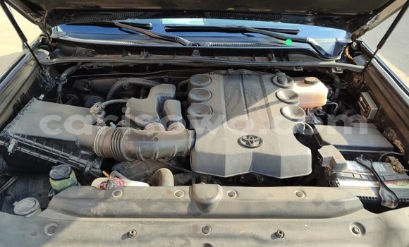 Ra Àlòkù Toyota 4Runner Black Ọkọ̀ in Cotonou ni Benin Ra Àlòkù Toyota 4Runner Black Ọkọ̀ in Cotonou ni Benin