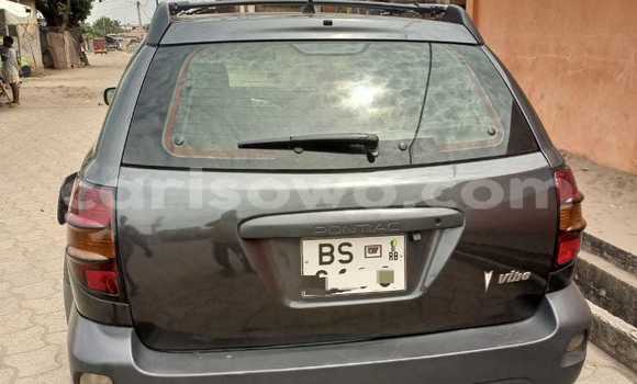 Sayi Na hannu Pontiac Vibe Azurfa Mota in Cotonou a Benin Sayi Na hannu Pontiac Vibe Azurfa Mota in Cotonou a Benin