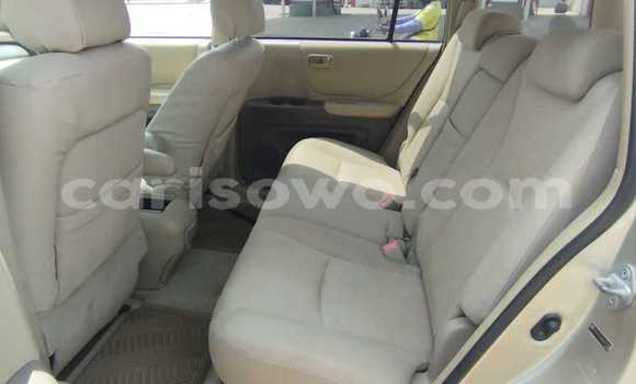 Sayi Na hannu Toyota Highlander Brown Mota in Cotonou a Benin Sayi Na hannu Toyota Highlander Brown Mota in Cotonou a Benin