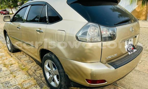 Ra Àlòkù Lexus RX 330 Miiran Ọkọ̀ in Abomey Calavi ni Benin Ra Àlòkù Lexus RX 330 Miiran Ọkọ̀ in Abomey Calavi ni Benin