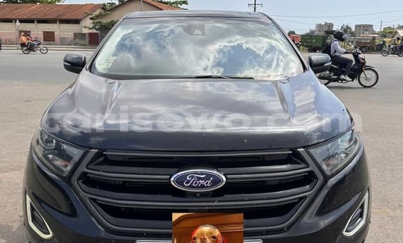 Sayi Na hannu Ford Edge Azurfa Mota in Cotonou a Benin