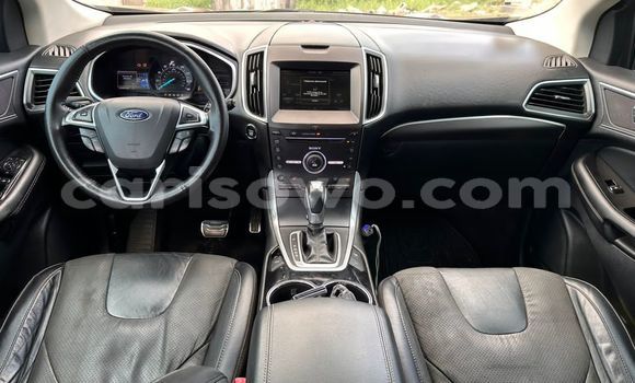 Acheter Occasion Voiture Ford Edge Gris à Cotonou, Benin Acheter Occasion Voiture Ford Edge Gris à Cotonou, Benin