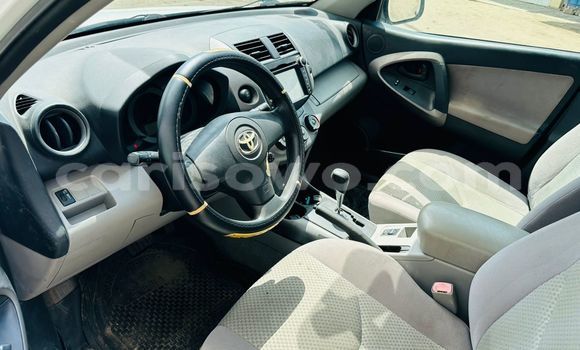 Acheter Occasion Voiture Toyota RAV4 Gris à Cotonou, Benin Acheter Occasion Voiture Toyota RAV4 Gris à Cotonou, Benin