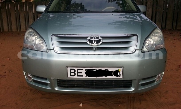 Ra Àlòkù Toyota Avensis Verso Alawọ ewe Ọkọ̀ in Cotonou ni Benin Ra Àlòkù Toyota Avensis Verso Alawọ ewe Ọkọ̀ in Cotonou ni Benin
