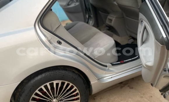 Ra Àlòkù Toyota Camry Silver Ọkọ̀ in Cotonou ni Benin Ra Àlòkù Toyota Camry Silver Ọkọ̀ in Cotonou ni Benin