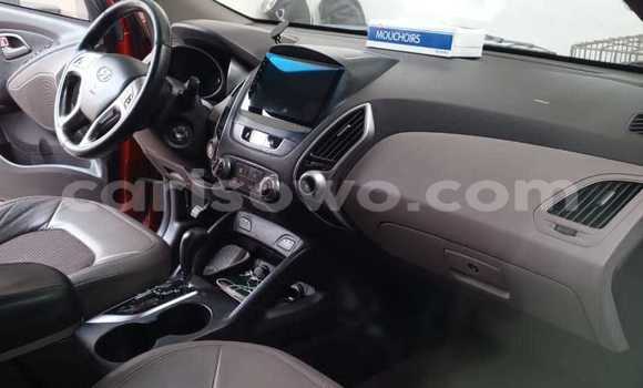 Acheter Occasion Voiture Hyundai Tucson Rouge à Cotonou, Benin Acheter Occasion Voiture Hyundai Tucson Rouge à Cotonou, Benin