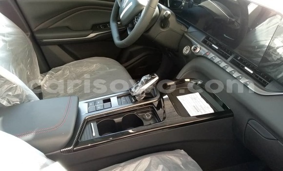 Ra Tuntun Faw Besturn B70 funfun Ọkọ̀ in Cotonou ni Benin Ra Tuntun Faw Besturn B70 funfun Ọkọ̀ in Cotonou ni Benin