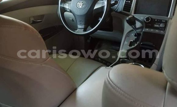 Ra Àlòkù Toyota Venza Red Ọkọ̀ in Cotonou ni Benin Ra Àlòkù Toyota Venza Red Ọkọ̀ in Cotonou ni Benin