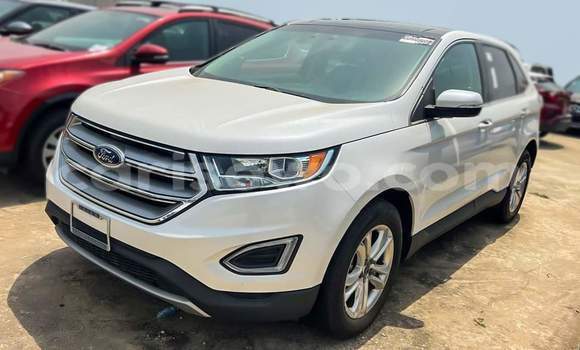 Ra Àlòkù Ford Edge funfun Ọkọ̀ in Cotonou ni Benin Ra Àlòkù Ford Edge funfun Ọkọ̀ in Cotonou ni Benin