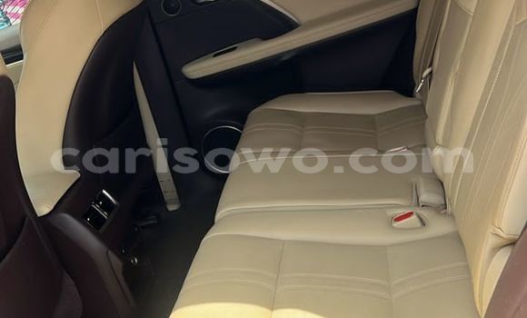 Sayi Na hannu Lexus RX 350 Red Mota in Cotonou a Benin Sayi Na hannu Lexus RX 350 Red Mota in Cotonou a Benin