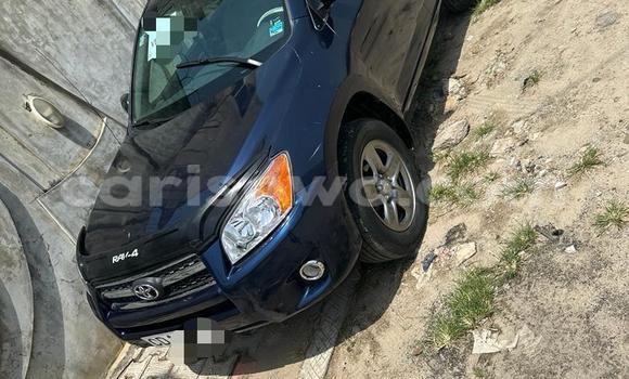 Sayi Na hannu Toyota RAV4 Blue Mota in Cotonou a Benin Sayi Na hannu Toyota RAV4 Blue Mota in Cotonou a Benin