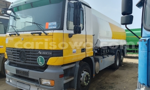Acheter Import Utilitaire Mercedes‒Benz 1824 Autre à Cotonou, Benin