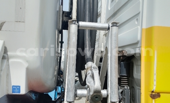 Acheter Import Utilitaire Mercedes‒Benz 1824 Autre à Cotonou, Benin Acheter Import Utilitaire Mercedes‒Benz 1824 Autre à Cotonou, Benin