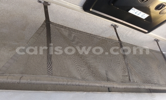 Acheter Import Utilitaire Mercedes‒Benz 1840 Vert à Cotonou, Benin Acheter Import Utilitaire Mercedes‒Benz 1840 Vert à Cotonou, Benin