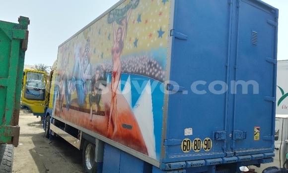 Acheter Import Utilitaire Mercedes‒Benz 1840 Vert à Cotonou, Benin Acheter Import Utilitaire Mercedes‒Benz 1840 Vert à Cotonou, Benin