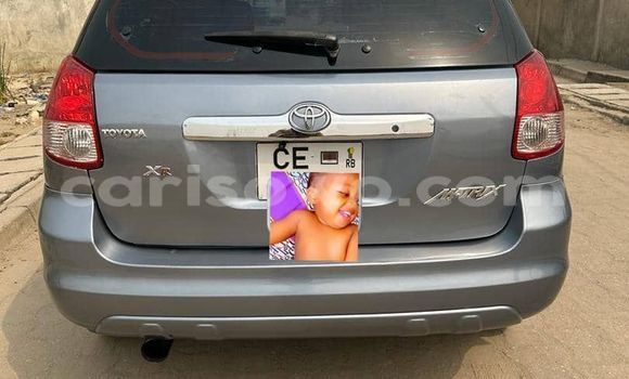 Acheter Occasion Voiture Toyota Matrix Gris à Cotonou, Benin Acheter Occasion Voiture Toyota Matrix Gris à Cotonou, Benin