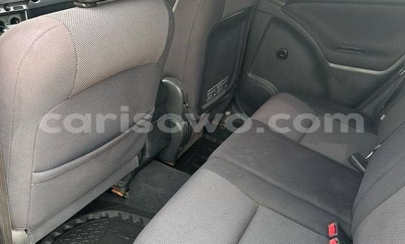 Acheter Occasion Voiture Toyota Matrix Gris à Cotonou, Benin Acheter Occasion Voiture Toyota Matrix Gris à Cotonou, Benin