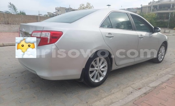 Acheter Occasion Voiture Toyota Camry Blanc à Cotonou, Benin Acheter Occasion Voiture Toyota Camry Blanc à Cotonou, Benin