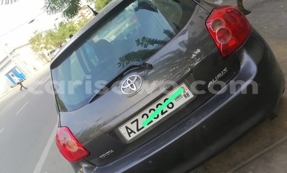 Ra Àlòkù Toyota Auris Black Ọkọ̀ in Cotonou ni Benin