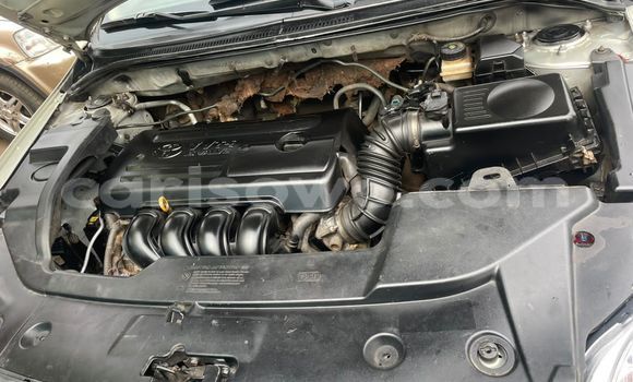 Sayi Na hannu Toyota Avensis Azurfa Mota in Cotonou a Benin Sayi Na hannu Toyota Avensis Azurfa Mota in Cotonou a Benin