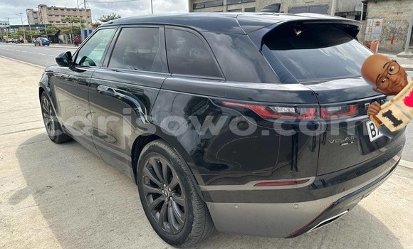 Sayi Na hannu Land Rover Range Rover Velar Black Mota in Cotonou a Benin Sayi Na hannu Land Rover Range Rover Velar Black Mota in Cotonou a Benin